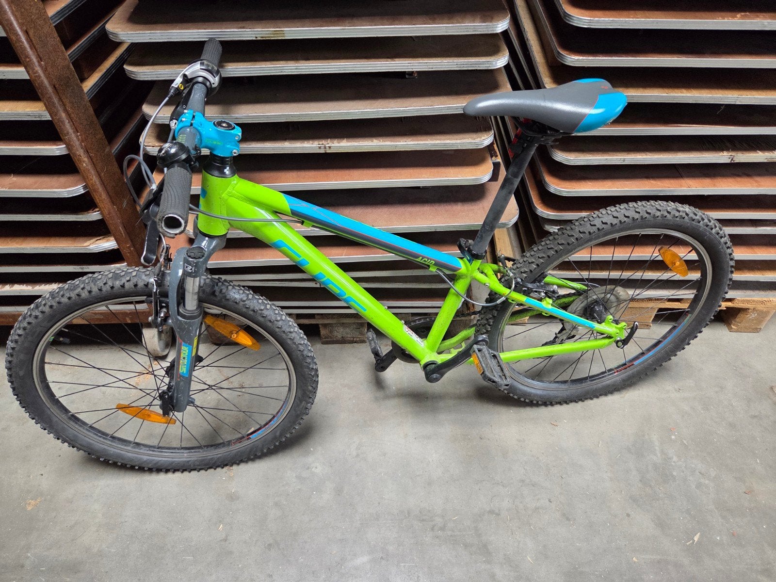 Cube 240, Fietsen en Brommers, Ophalen