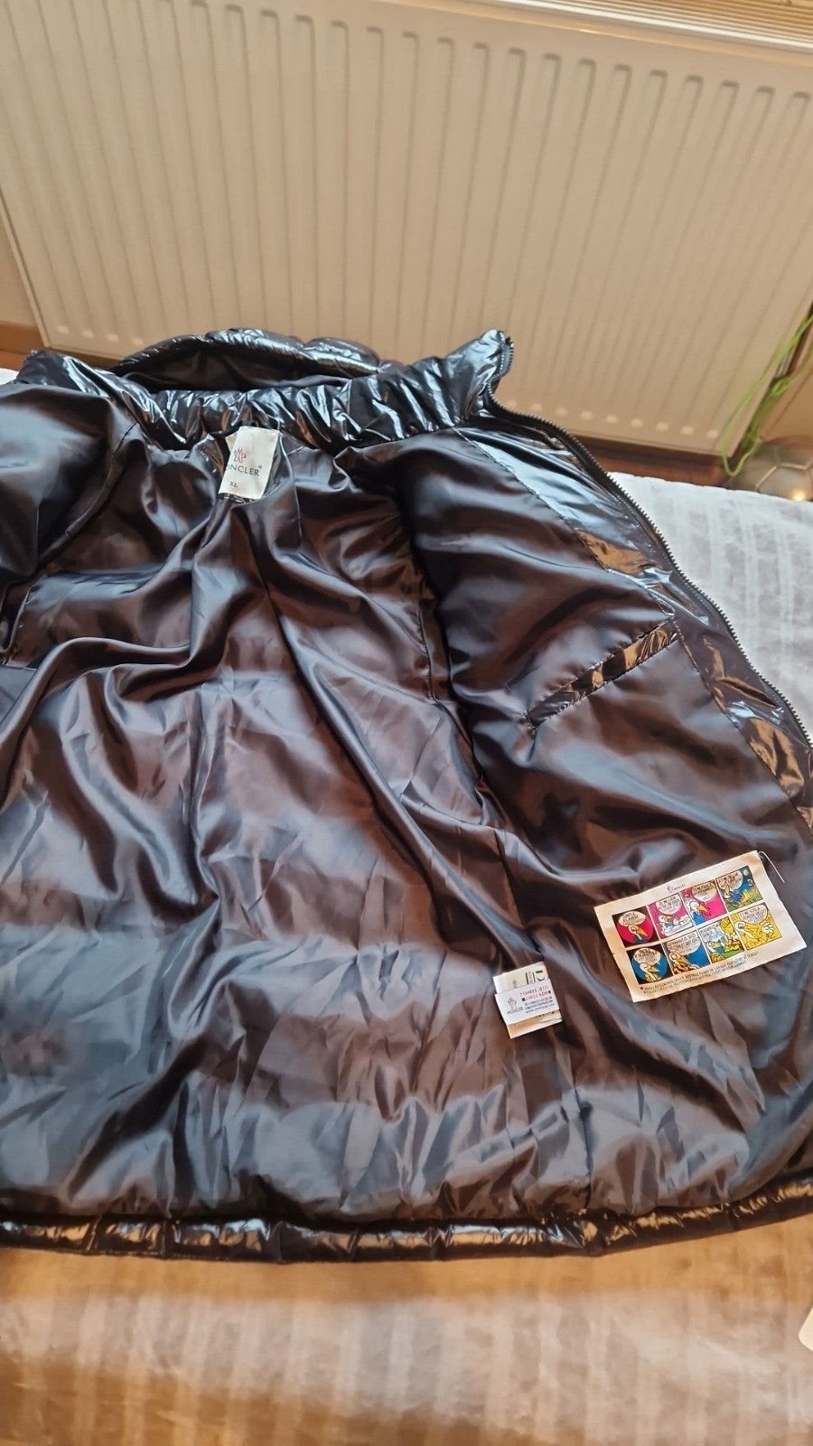 Moncler maya, Neuf, Moncler, Enlèvement ou Envoi, Taille 56/58 (XL)