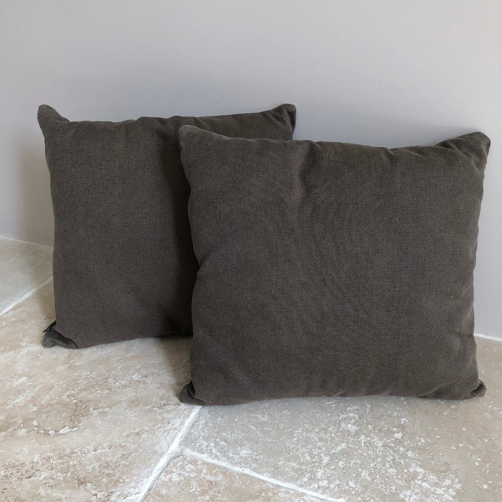 2 coussins, Enlèvement, Utilisé, Brun