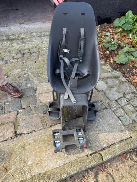 Urban iki fietsstoel, Fietsen en Brommers, Fietsaccessoires | Fietsstoeltjes, Ophalen, Achterzitje, Gebruikt, 9 t/m 18 kg