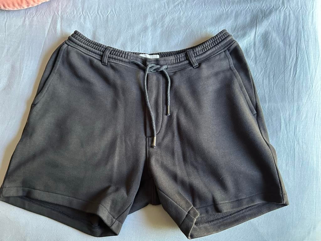Short Heren.Pier One.L.Zwart, Ophalen of Verzenden, Zo goed als nieuw, Maat 52/54 (L), Zwart