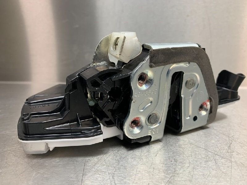 BARRE DE SERRURE DE PORTE AVANT GAUCHE Subaru XV (GT / GX), Utilisé, Subaru