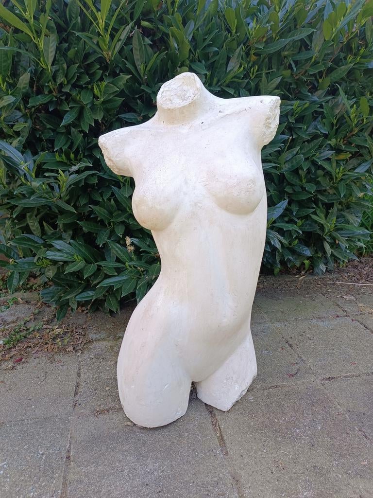 Buste, Ophalen, Buste