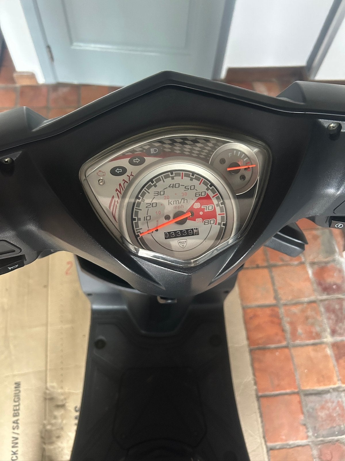 Scooter neco one 12, Ophalen, Zo goed als nieuw