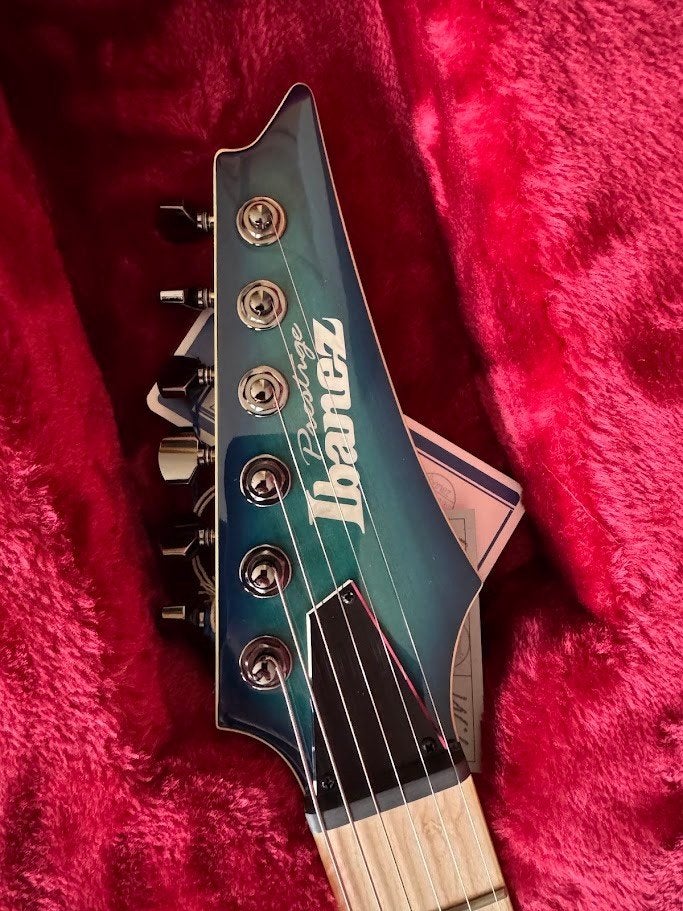 Ibanez Prestige RG625, Ophalen, Zo goed als nieuw, Solid body, Ibanez