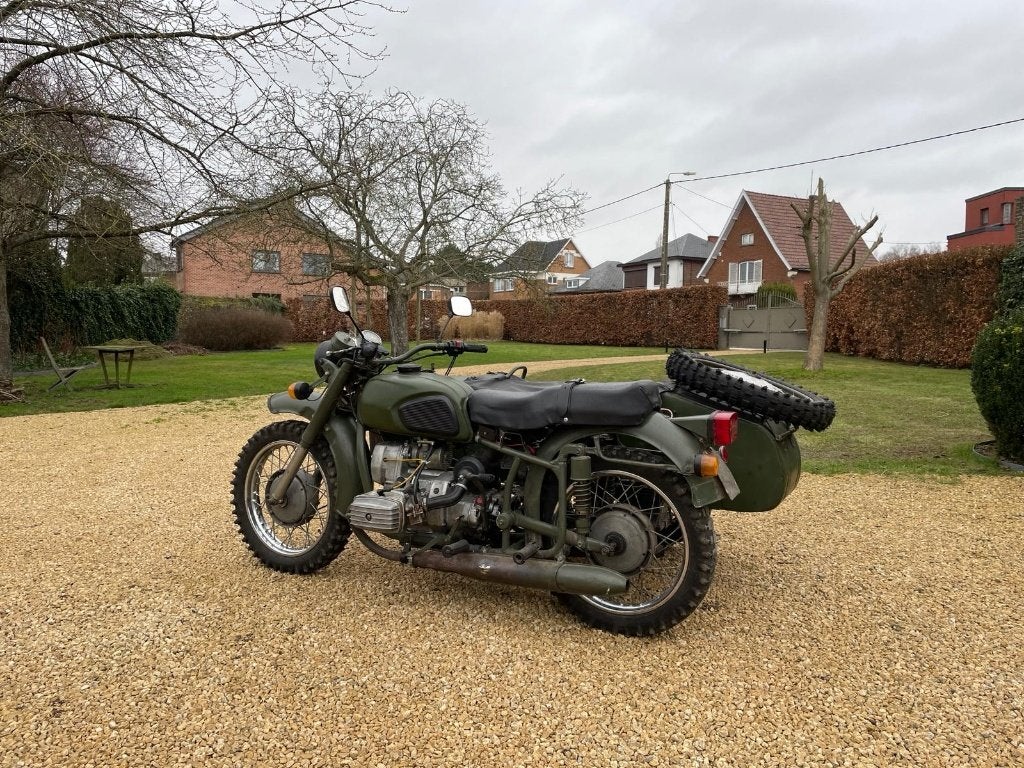 Cherche Mecano passionné  pour Moto Ukrainienne, Boeken, Motoren, Gelezen, Merk of Model, Ophalen