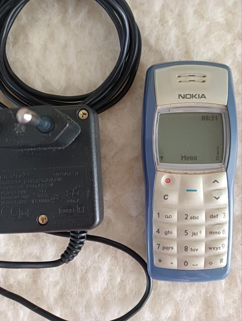 Nokia met oplader, Télécoms, Téléphonie mobile | Nokia, Enlèvement
