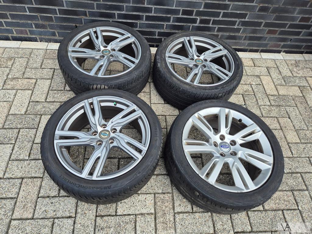 Set velgen 18 inch Volvo S60 V60 V70 S80 S90 V90 1 IS ANDERS, Auto-onderdelen, Banden en Velgen, Gebruikt, -, -, Banden en Velgen