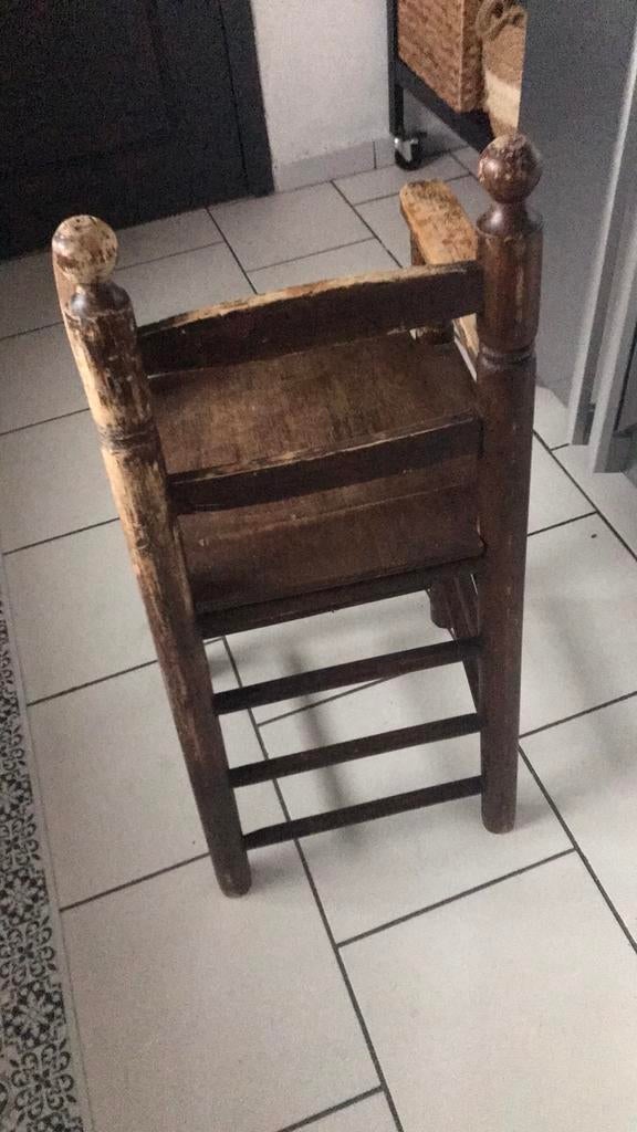 Ancienne chaise de table enfants, Utilisé, Chaise de table