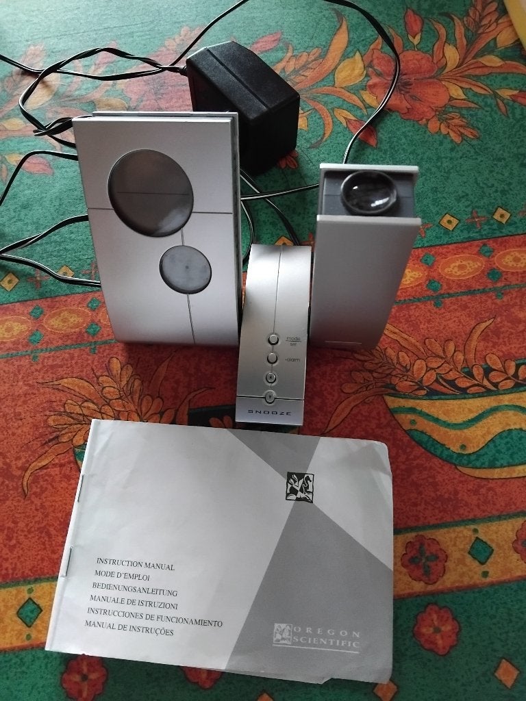 réveil avec projection de l'heure au plafond, Electroménager, Enlèvement