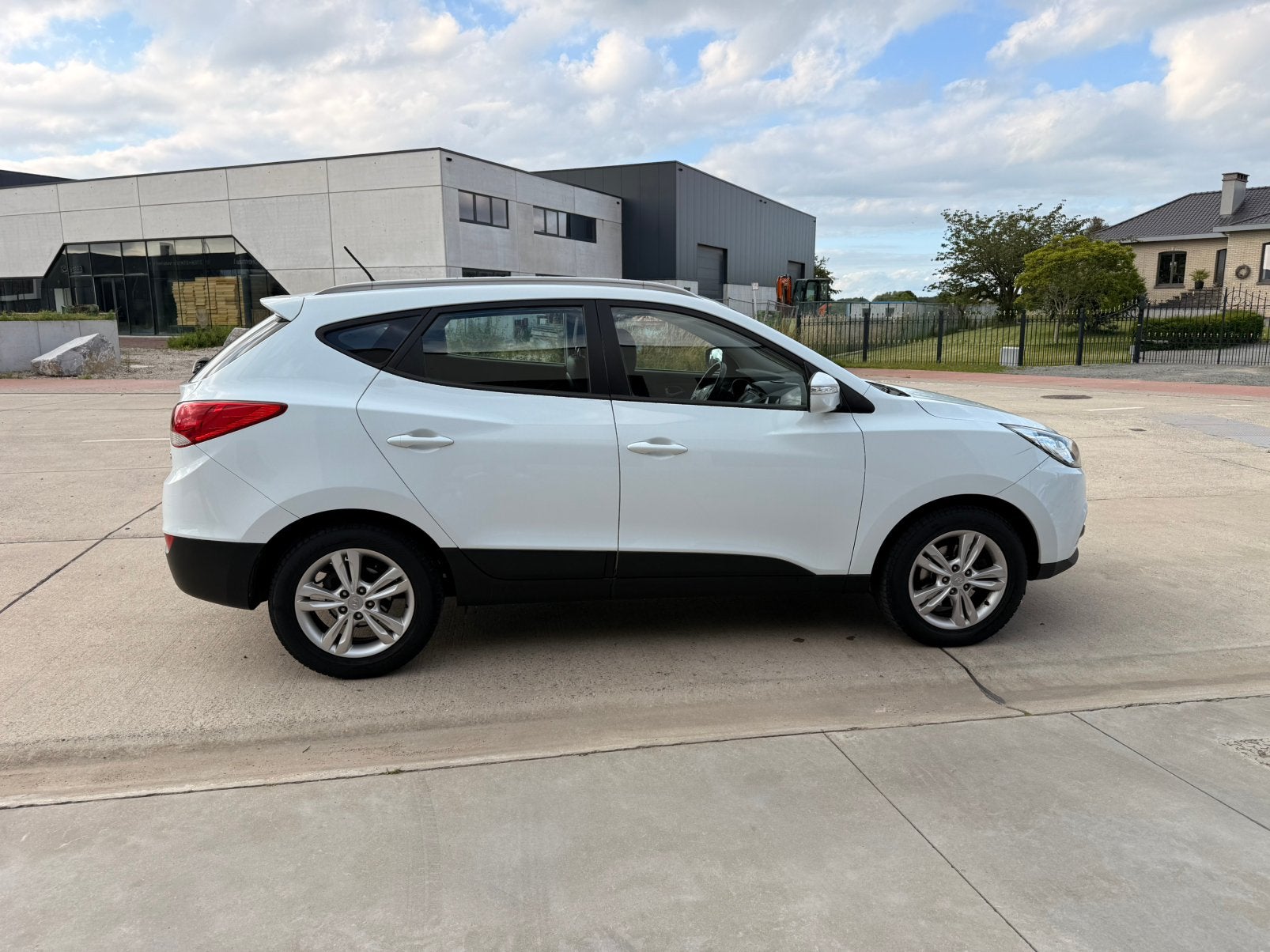 Hyundai ix35 1.7 Diesel met Airco, Auto's, Euro 5, Zwart, Wit, Leder