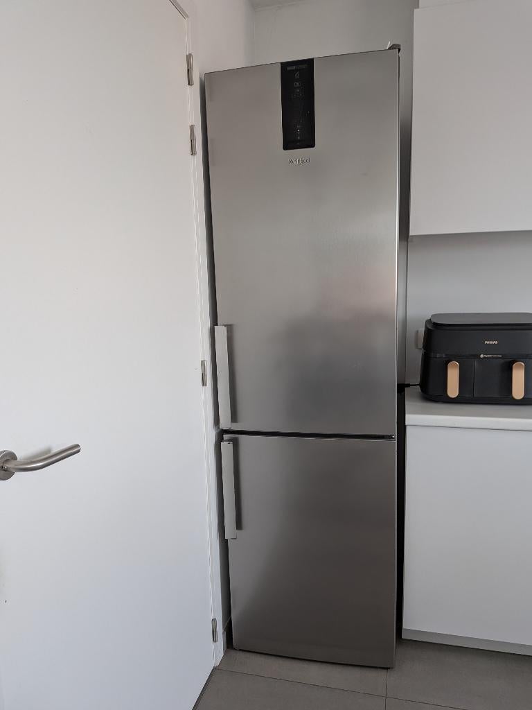 Combinaison réfrigérateur/congélateur Whirlpool, Avec compartiment congélateur, 160 cm ou plus, Comme neuf, Enlèvement