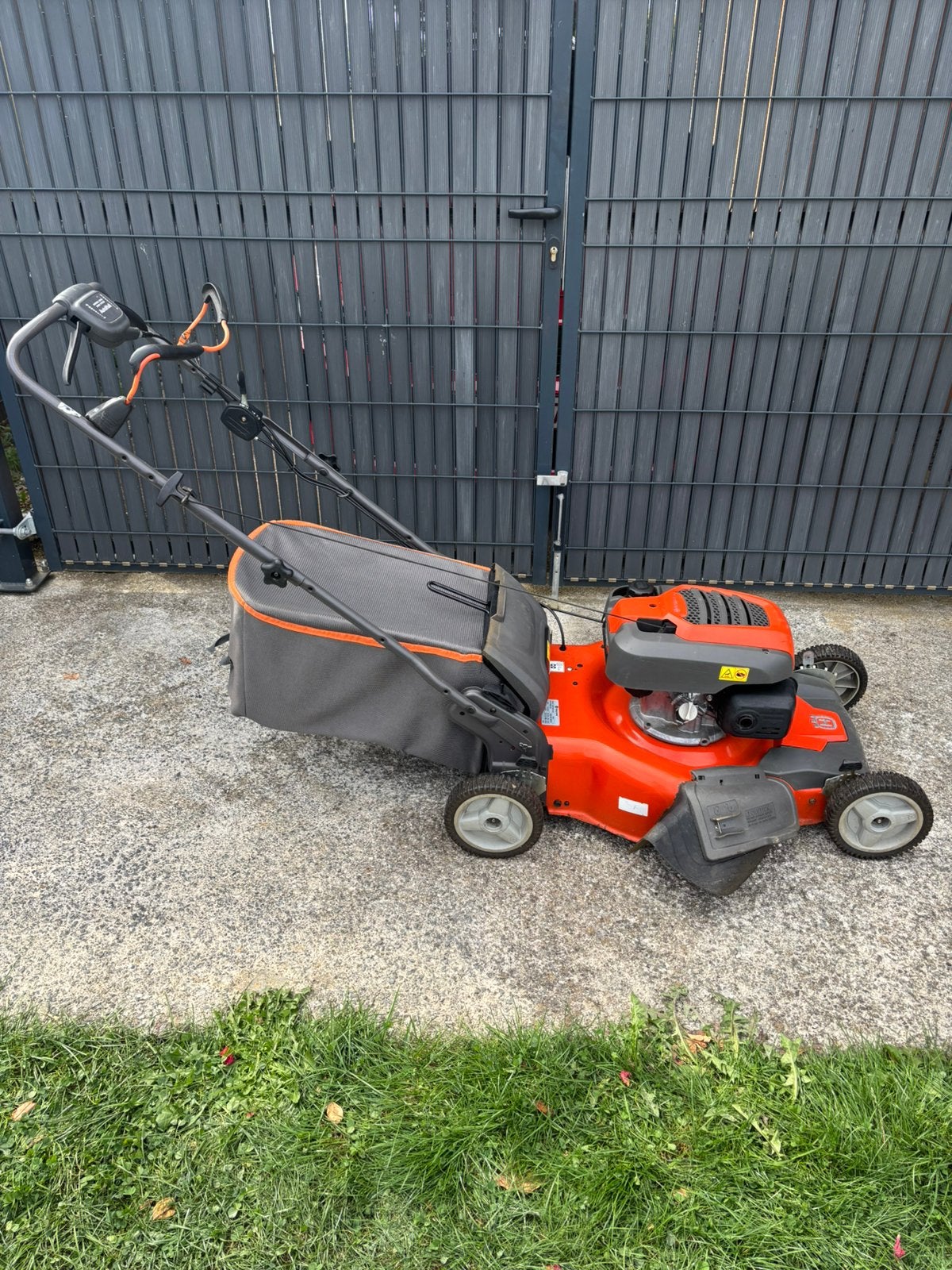 Husqvarna LC356VB, Jardin & Terrasse, Tondeuse rotative, Fonction de mulching, Tondeuses à gazon à essence, Utilisé