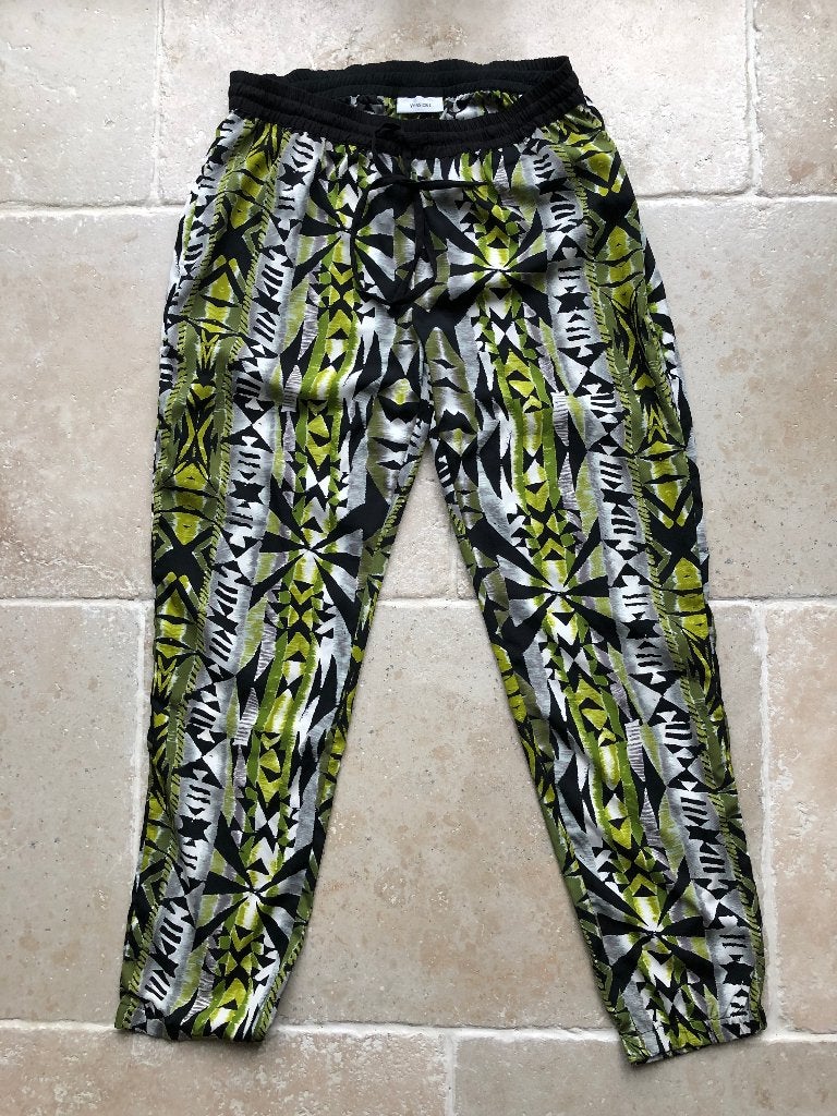 Yessica broek, Kleding | Dames, Broeken en Pantalons, Ophalen, Zo goed als nieuw, Geel