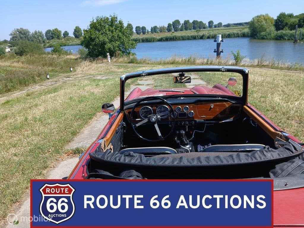 Triumph TR4A | 1968 | Route 66 Auctions, Auto's, Triumph, Zwart, Bedrijf, Handgeschakeld
