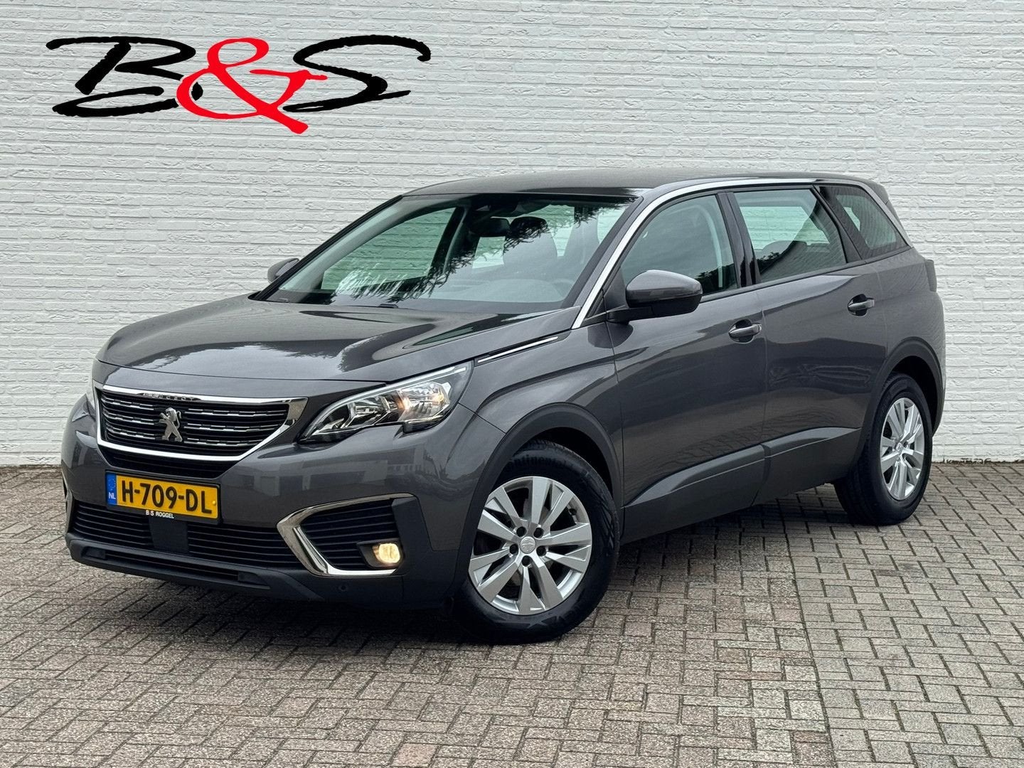 Peugeot 5008 1.2 PureTech Blue Lease Executive 7P Navi Camer, Auto's, Parkeersensor, Bedrijf, Handgeschakeld, Grijs