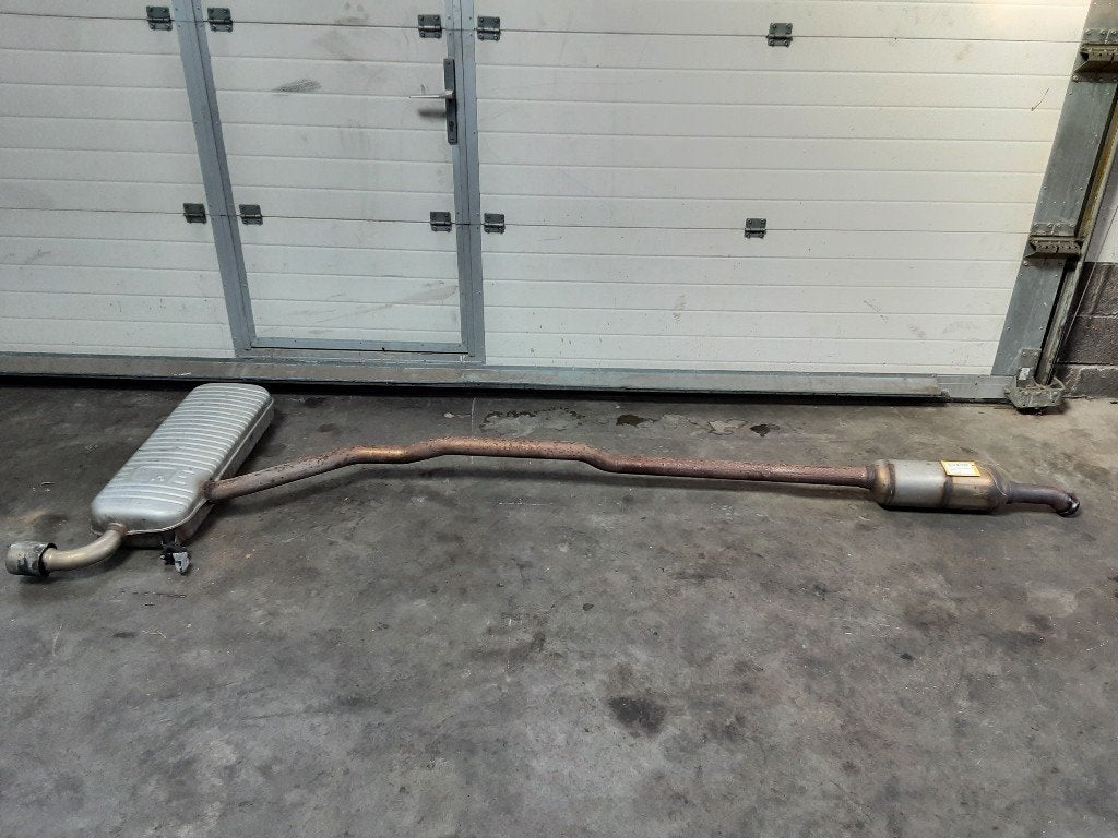 CATALYSEUR BMW 1 serie (F40) (01-2019/-) (22827110), Autos : Pièces & Accessoires, Utilisé, BMW, Petuelring 130
80809  München, DE