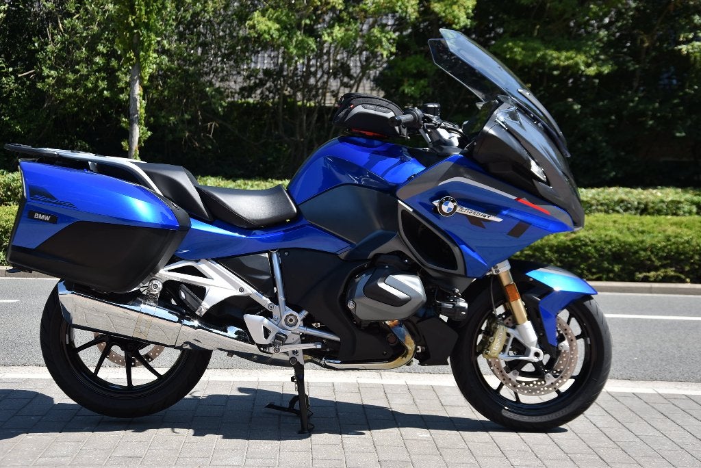 BMW - R1250 RT Sport - 2024, Handvatverwarming, 2 cilinders, Occasion, 1254 cc
