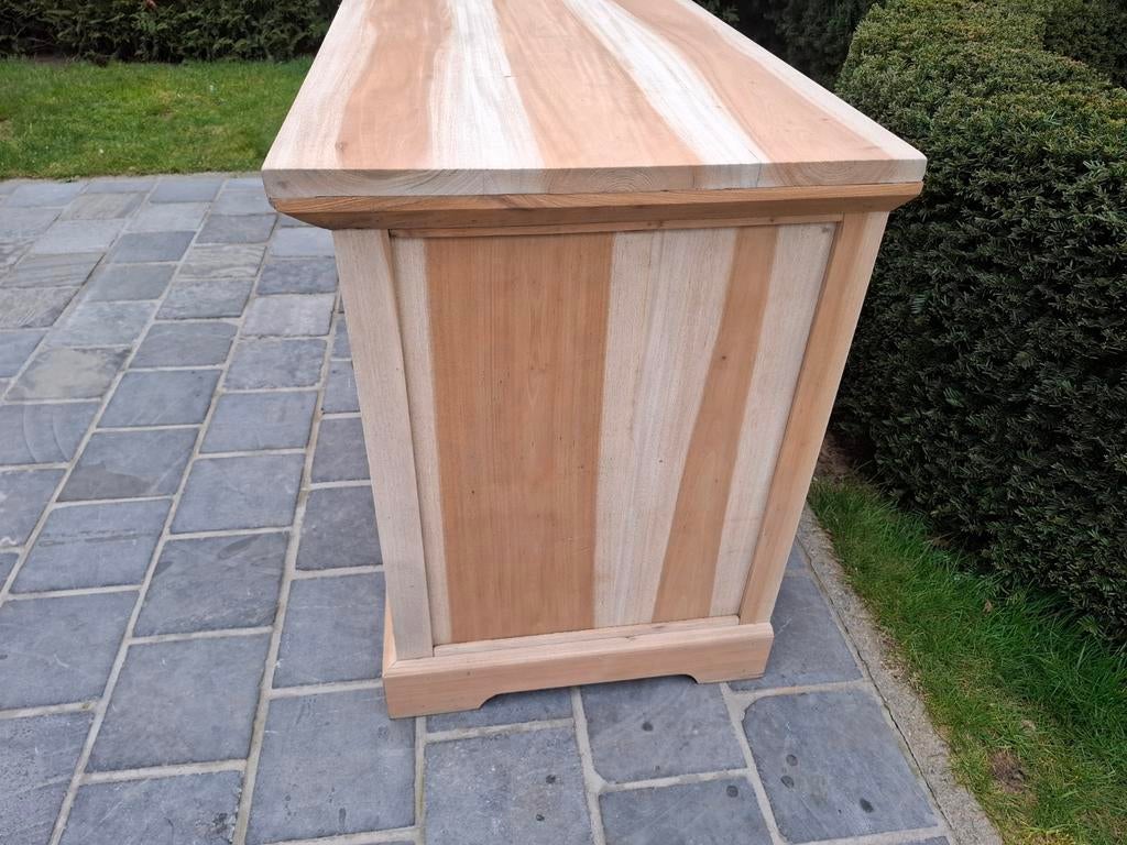 Kastje/tv meubel uit massief sheeshamhout. Geluchtgomd., Ophalen of Verzenden