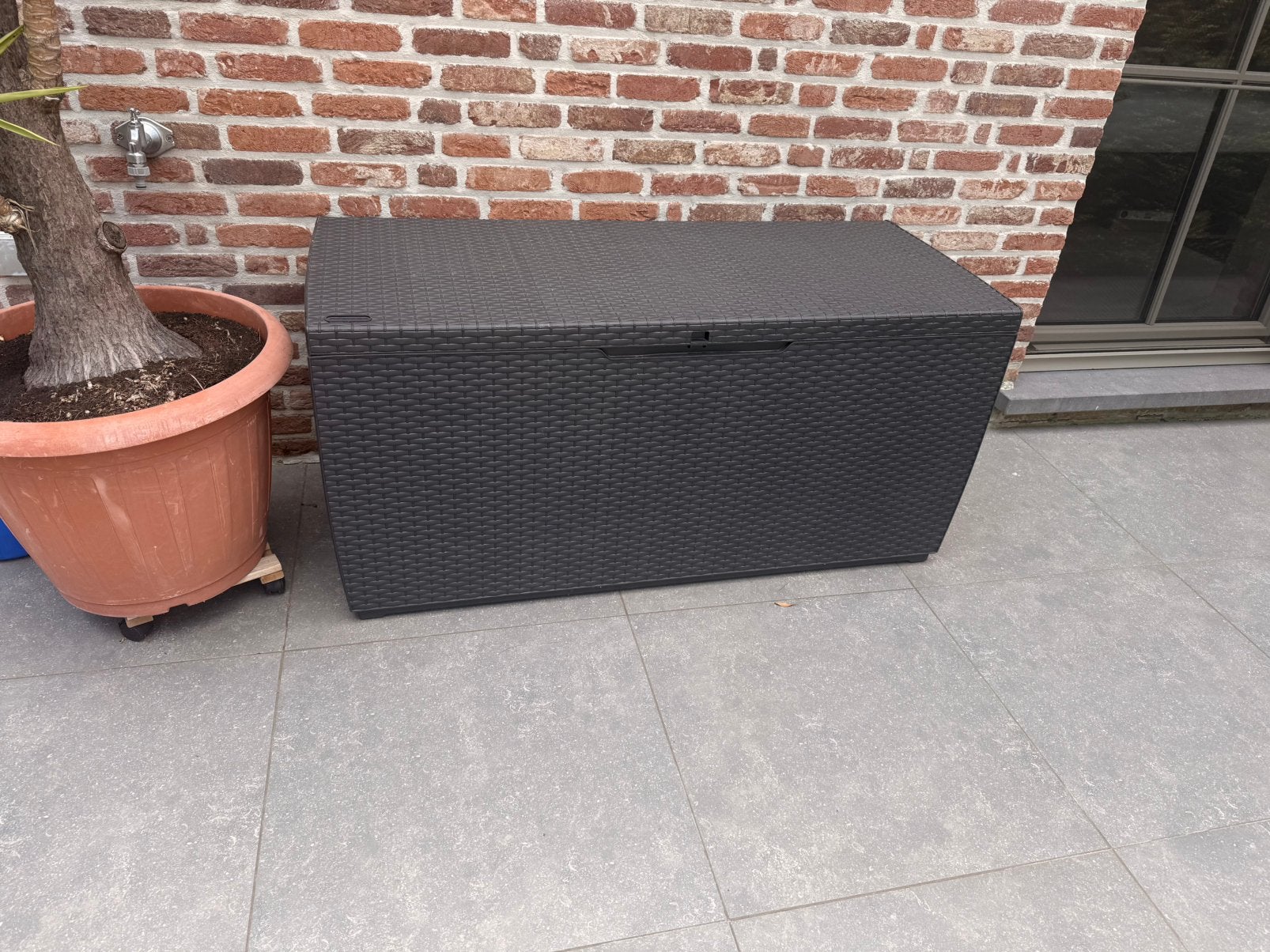 Opbergbox/tuinbox, Ophalen, Zo goed als nieuw