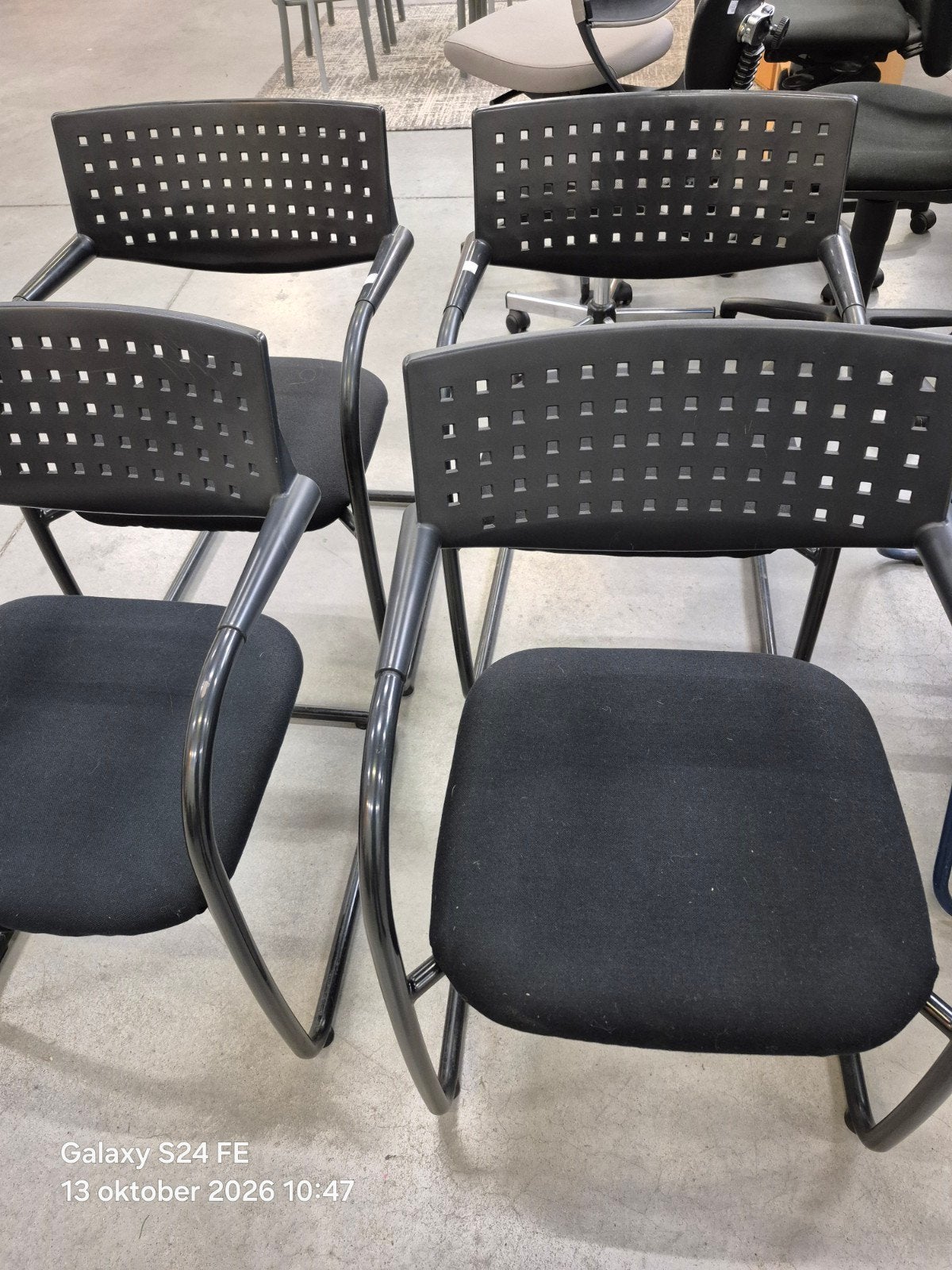 Fauteuils Vitra Visavis, Enlèvement ou Envoi, Noir, Synthétique, Quatre