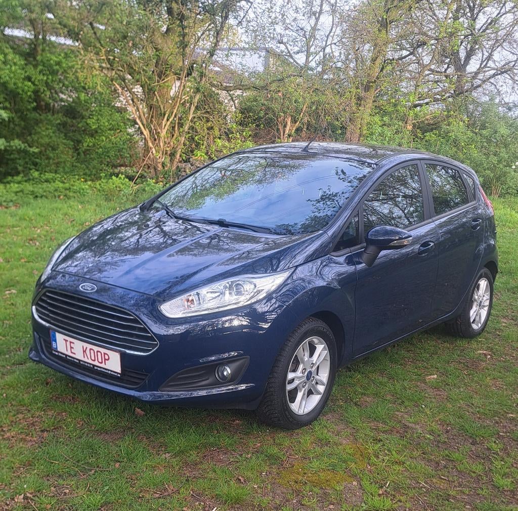 Ford Fiesta: 86.000km + airco +jaar garantie+groot nazicht!, Voorwielaandrijving, Euro 5, Stof, 1242 cc