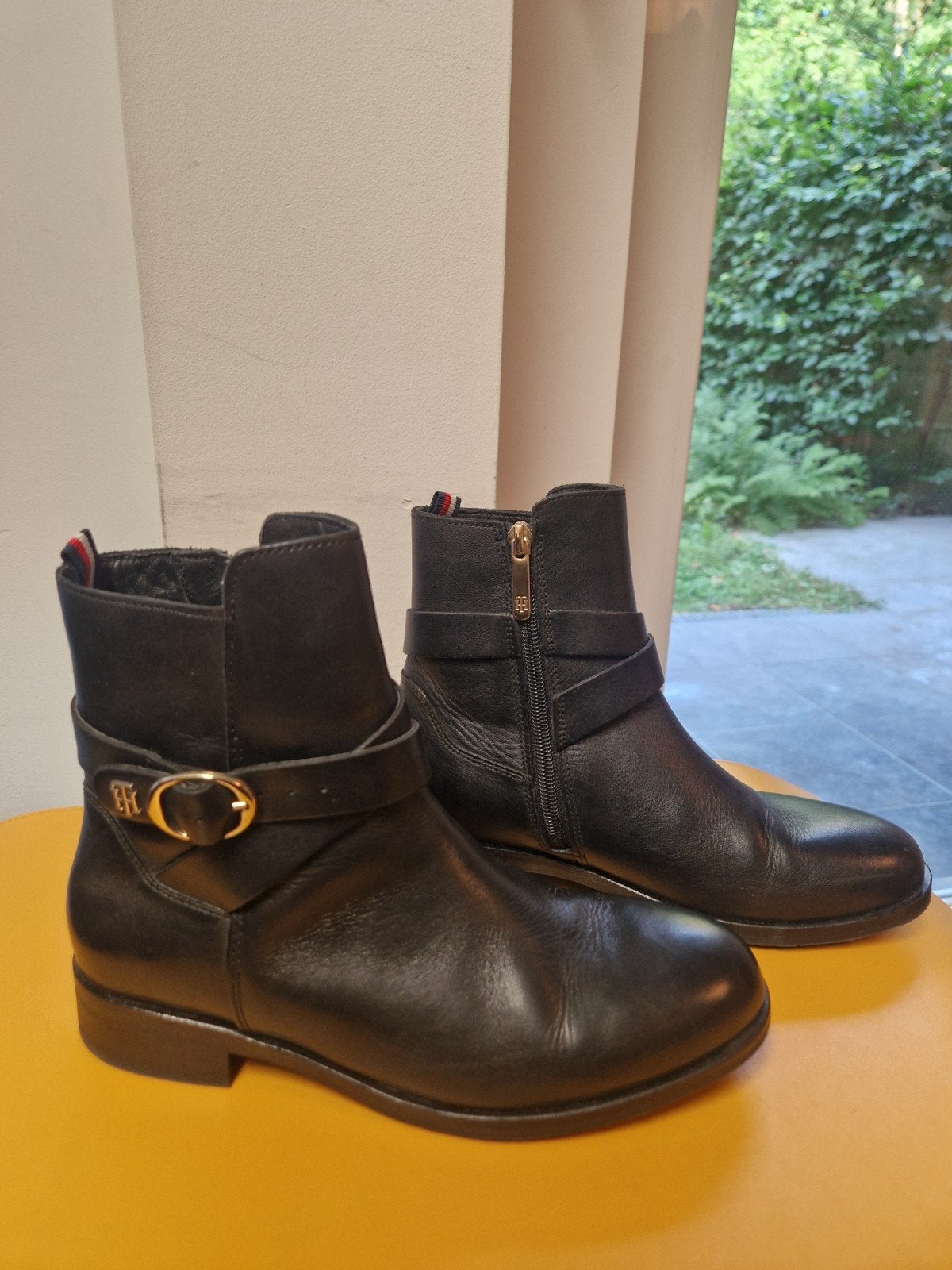 Tommy Hilfiger laarzen, Tommy hilfiger, Zwart, Ophalen of Verzenden, Zo goed als nieuw