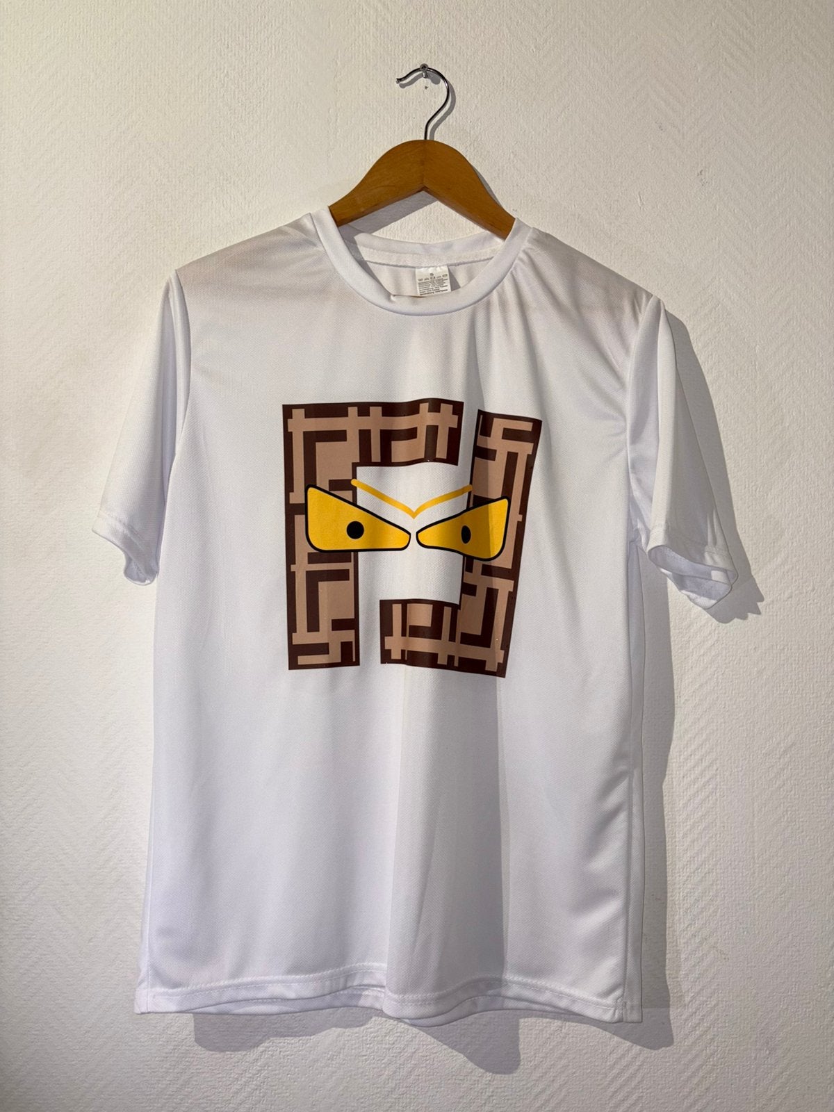 T-shirt avec motif, Kleding | Heren, T-shirts, Ophalen of Verzenden, Zo goed als nieuw, Maat 48/50 (M), Wit