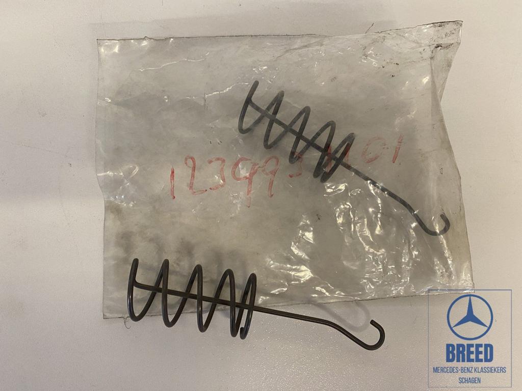 NOS veer olietank niveauregeling Mercedes-Benz W116 W123 etc, -, Nieuw, Ophalen of Verzenden, -