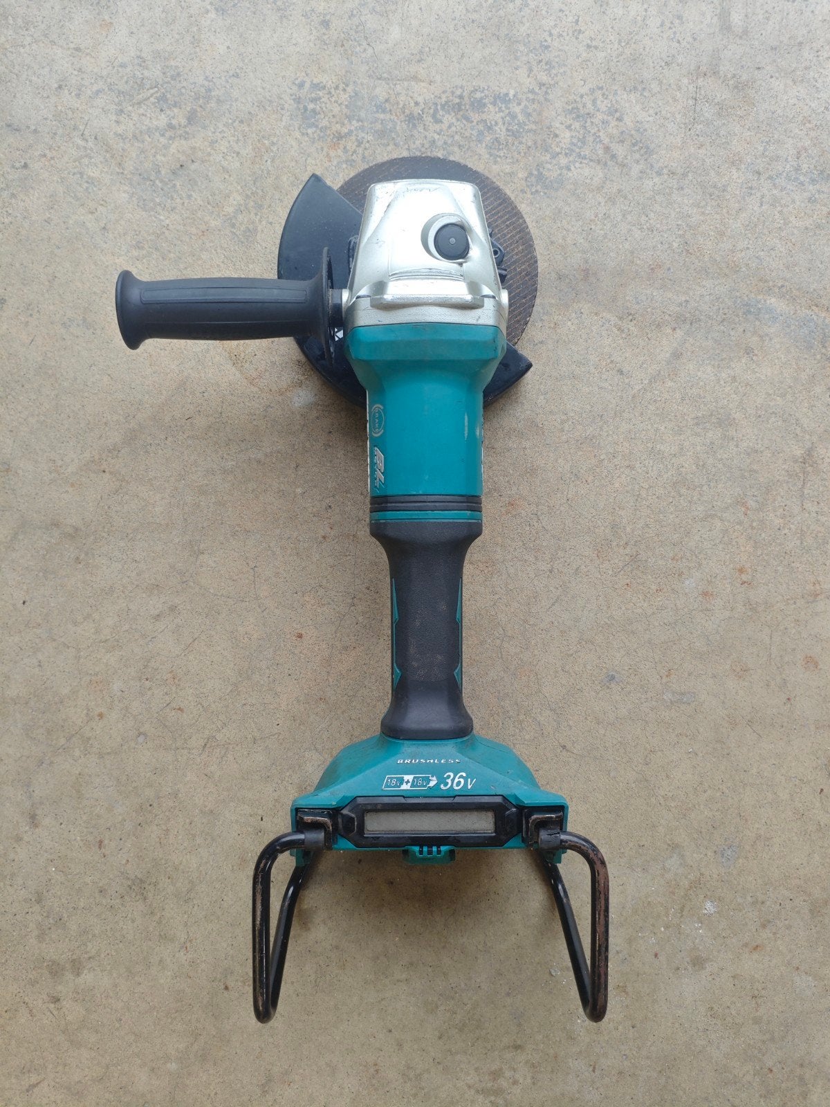Makita 36v slijpschijf, Doe-het-zelf en Bouw, Gereedschap | Slijpmachines, Ophalen
