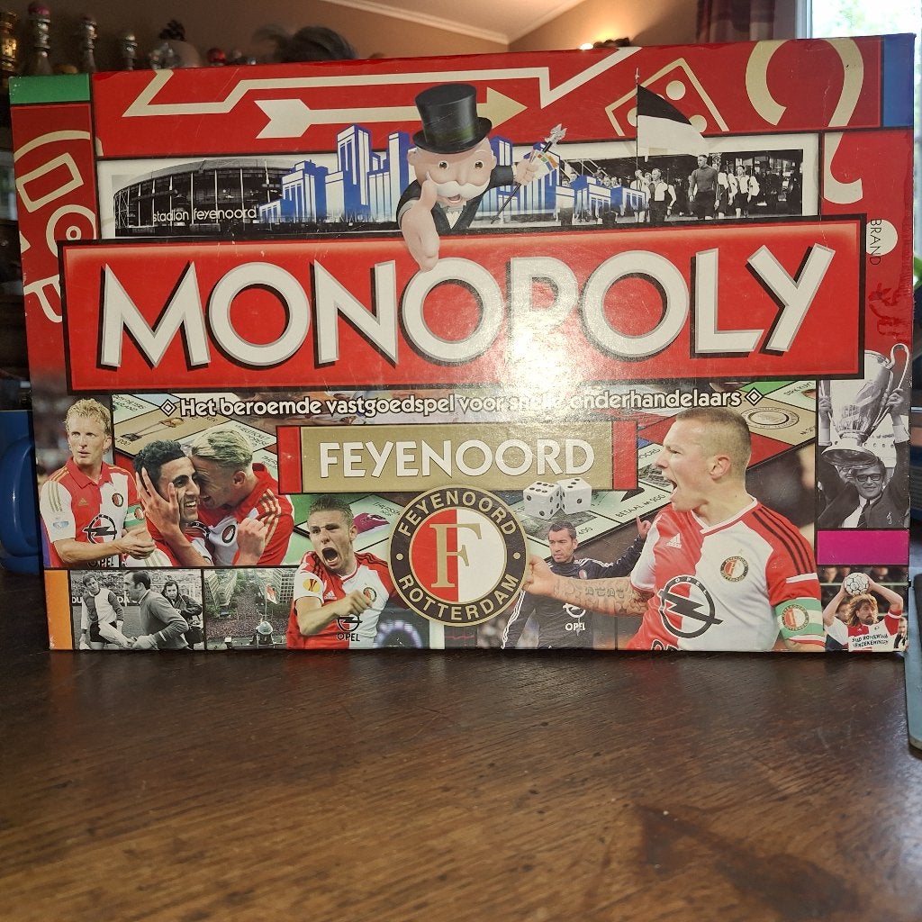 monopoly feyenoord 2015, Vijf spelers of meer, Verzenden, Gebruikt, HASBRO