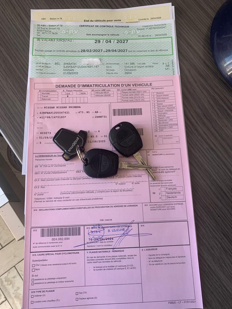 Nissan primera , prête à immatriculer, Achat, Boîte manuelle, Alcantara, 5 portes