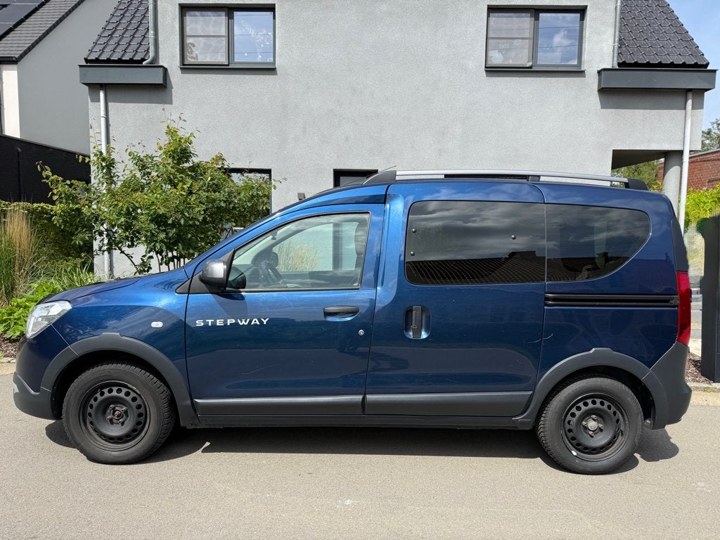 Dacia Dokker - 84 000 km - 2019, Voorwielaandrijving, 75 kW, Stof, Euro 6
