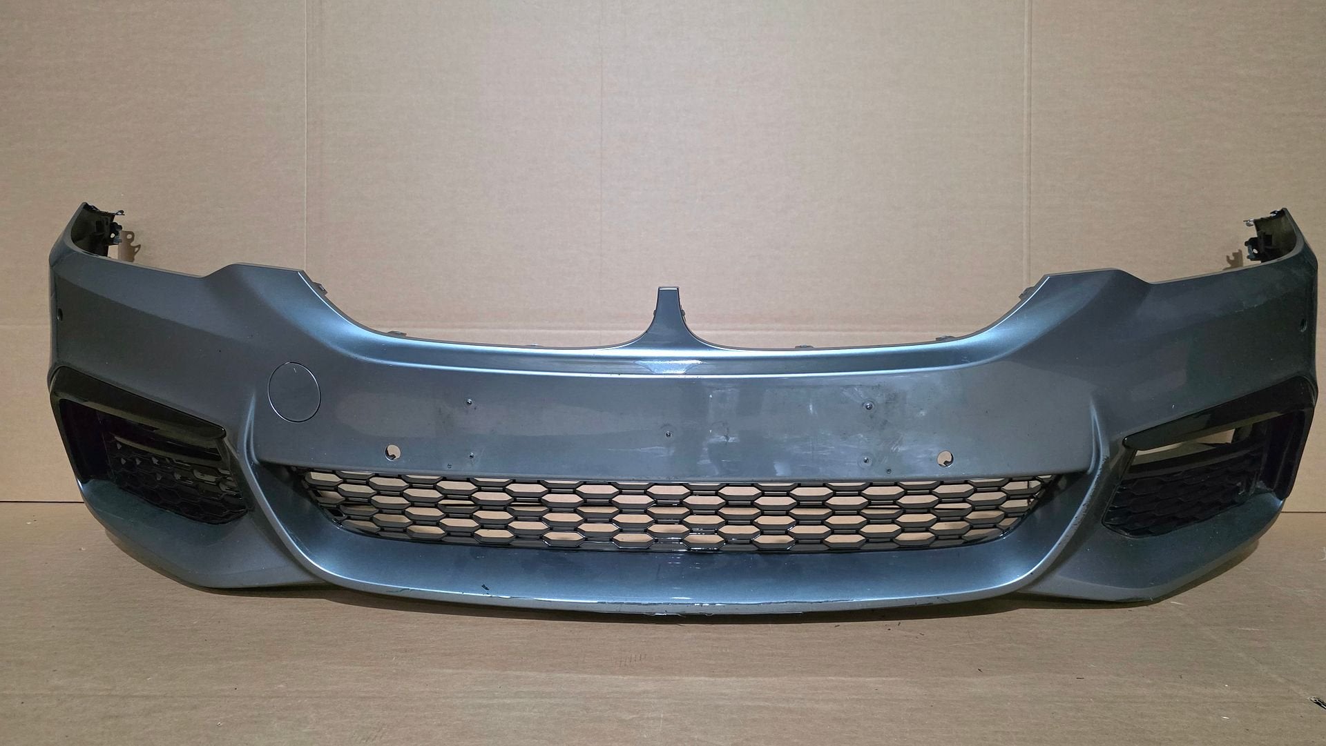 Voorbumper BMW 5 Serie G30 G31 M Pakket 6xPDC 51118064928, -, Origine de la pièce connue, Utilisé, -