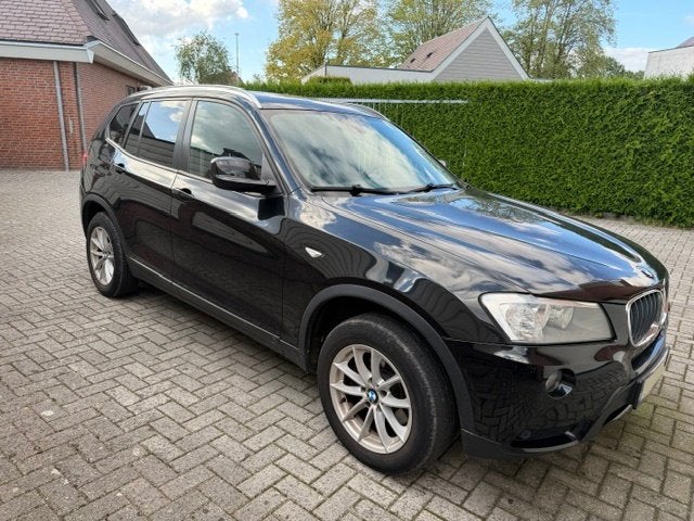 BMW X3 sDrive 1.8d (2013) – Zwart 172.000 km, Auto's, 100 kW, Euro 5, Achterwielaandrijving, Zwart