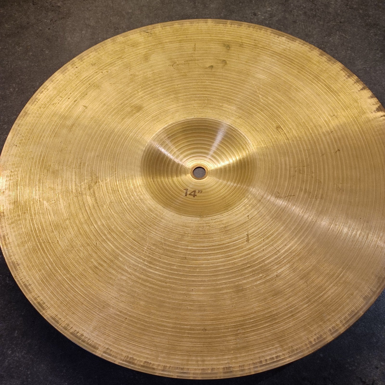 Paiste formula 602 vintage 14 " hihat bottom voor drumstel, Muziek en Instrumenten, Instrumenten | Toebehoren, Ophalen of Verzenden