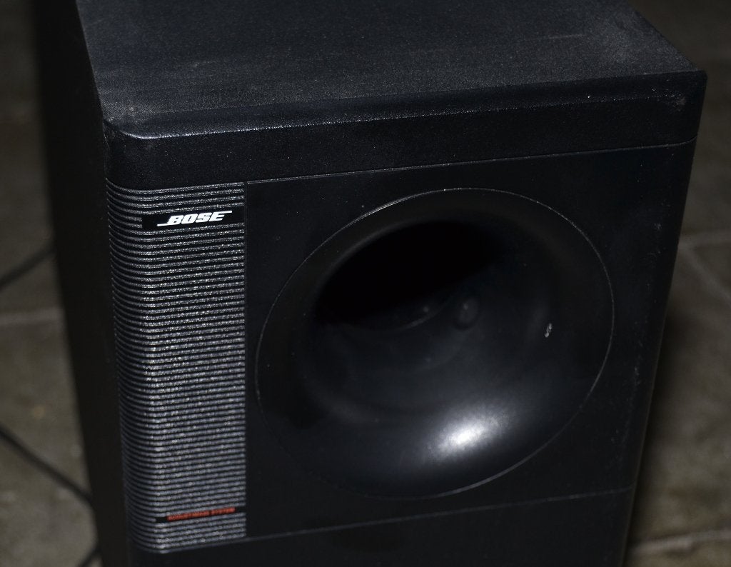 BOSE acoustimass 10, Ophalen, Bose