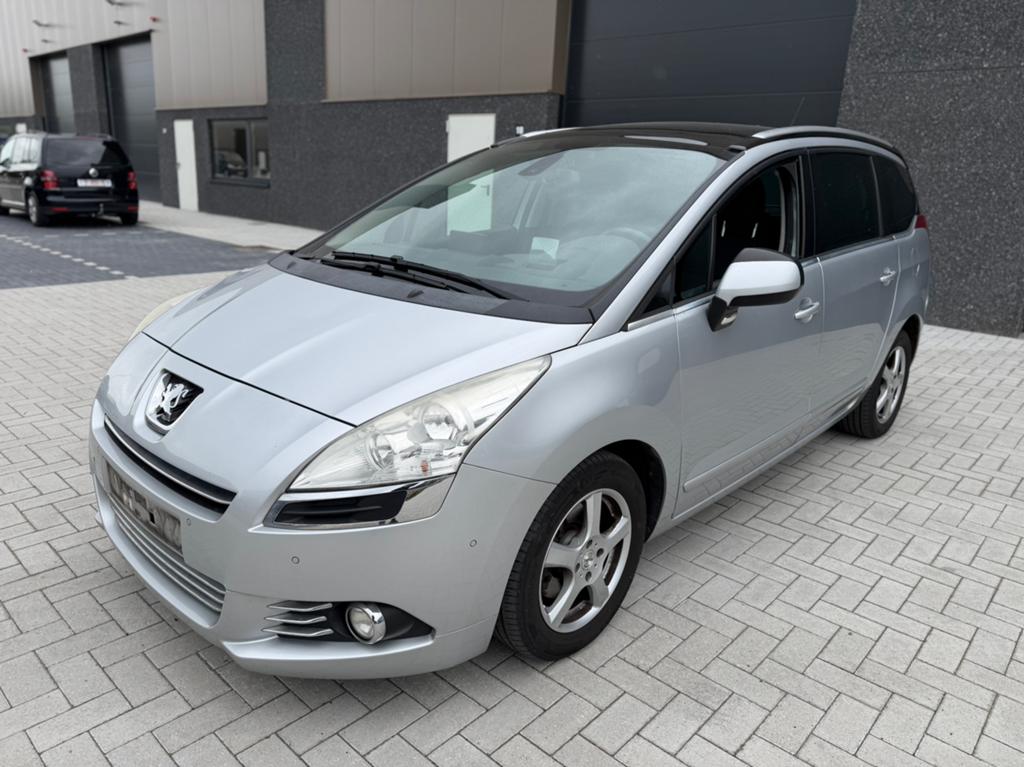 Peugeot 5008 2012 2.0 diesel, Auto's, Euro 5, Monovolume, Zwart, Bedrijf