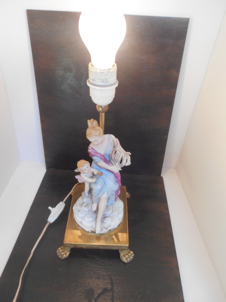 ancienne lampe  joueuse lyre cherubin ,pied cuivre, Antiquités & Art, Enlèvement