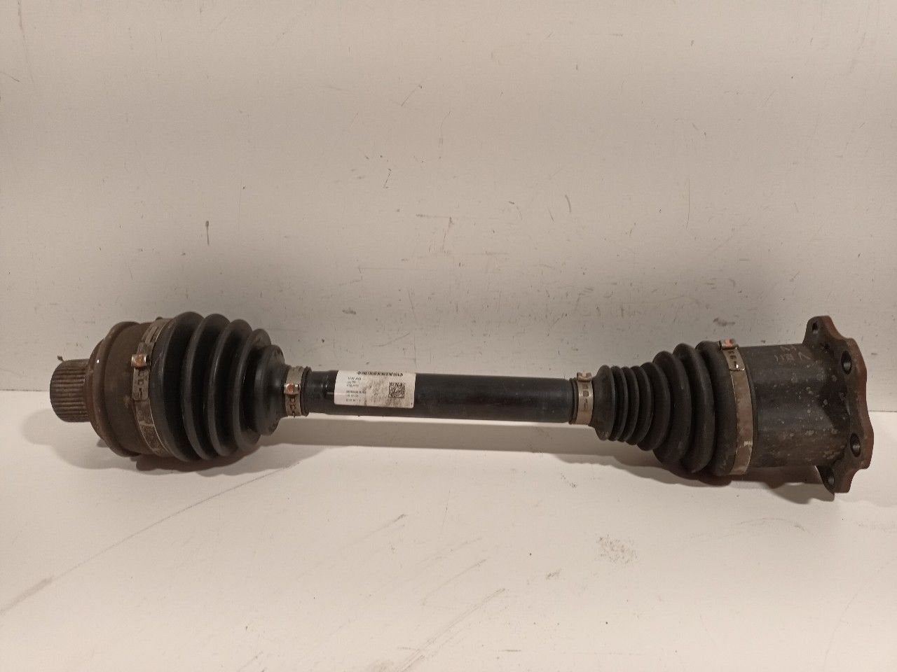 Aandrijfas rechts voor Audi Q7, Onderdelen@venauto.nl, Van der Ven Autorecycling B.V., Ettenseweg 76, 4706 PB Roosendaal, The Netherlands