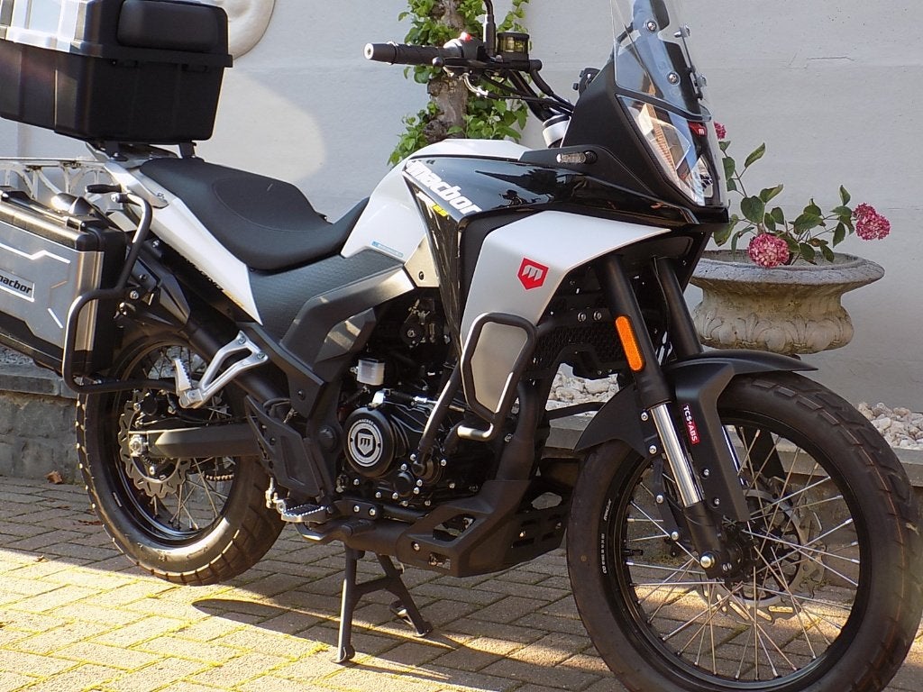 Macbor Montana XR1 125cc evo Touring adventure, Motoren, 125 cc, Toermotor, 11 kW of minder, ABS