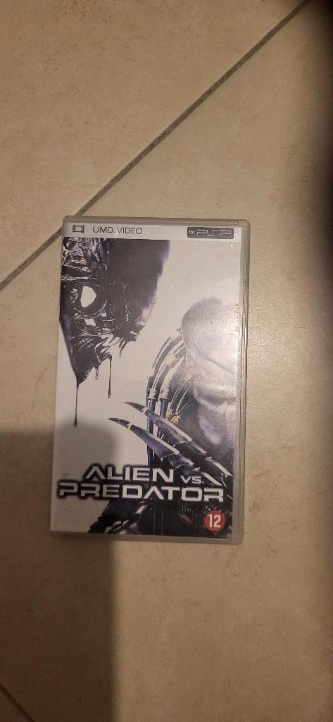 Alien vs predator, Consoles de jeu & Jeux vidéo, Jeux | Sony PlayStation Portable, 1 joueur, Enlèvement ou Envoi, Comme neuf, Aventure et Action