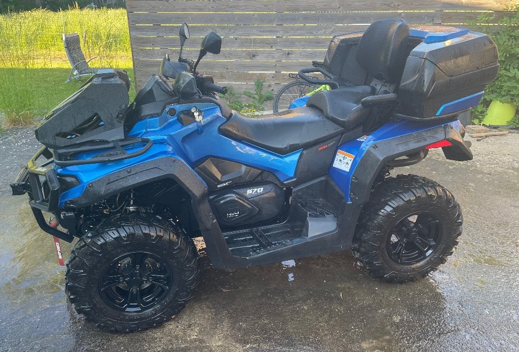 CAN am outlander 570, Motos, 570 cm³