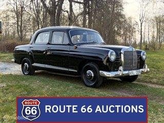 Mercedes-Benz 180 B Ponton | 1960 | Route 66 Auctions, Auto's, Zwart, Mercedes-Benz, Bedrijf, Handgeschakeld