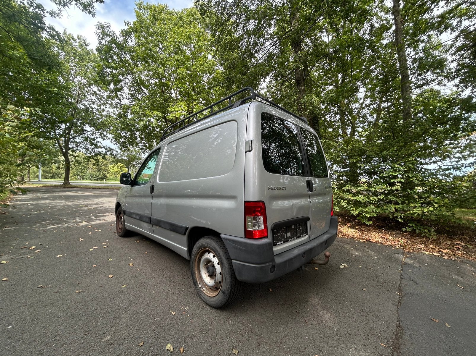 PEUGEOT PARTNER, Voorwielaandrijving, Stof, 4 cilinders, Parkeersensor