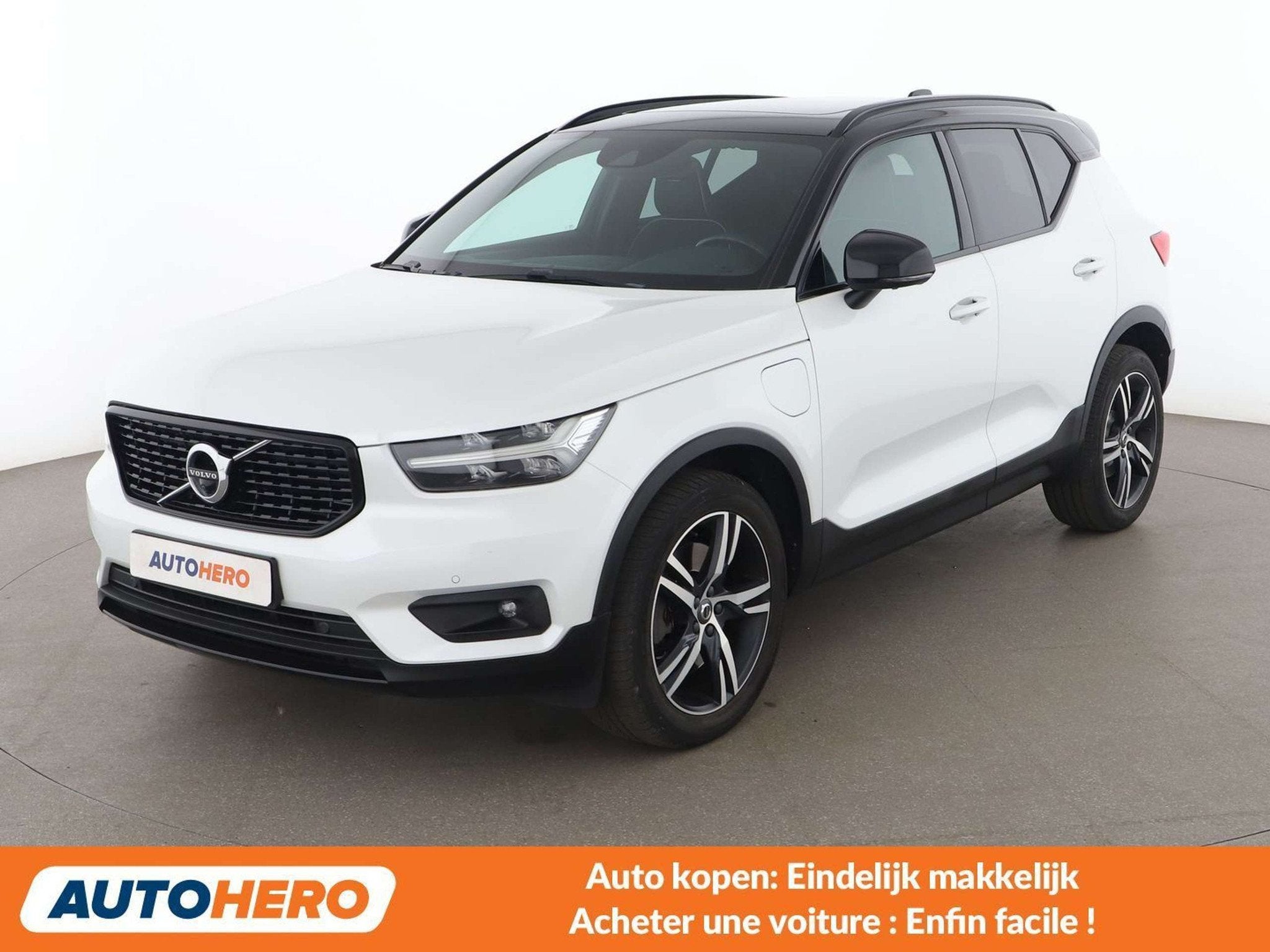 Volvo XC40 1.5 T5 Plug-in Hybrid R-Design 2WD (bj 2021), Auto's, Volvo, Gebruikt, 192 kW, Wit, 5 deurs