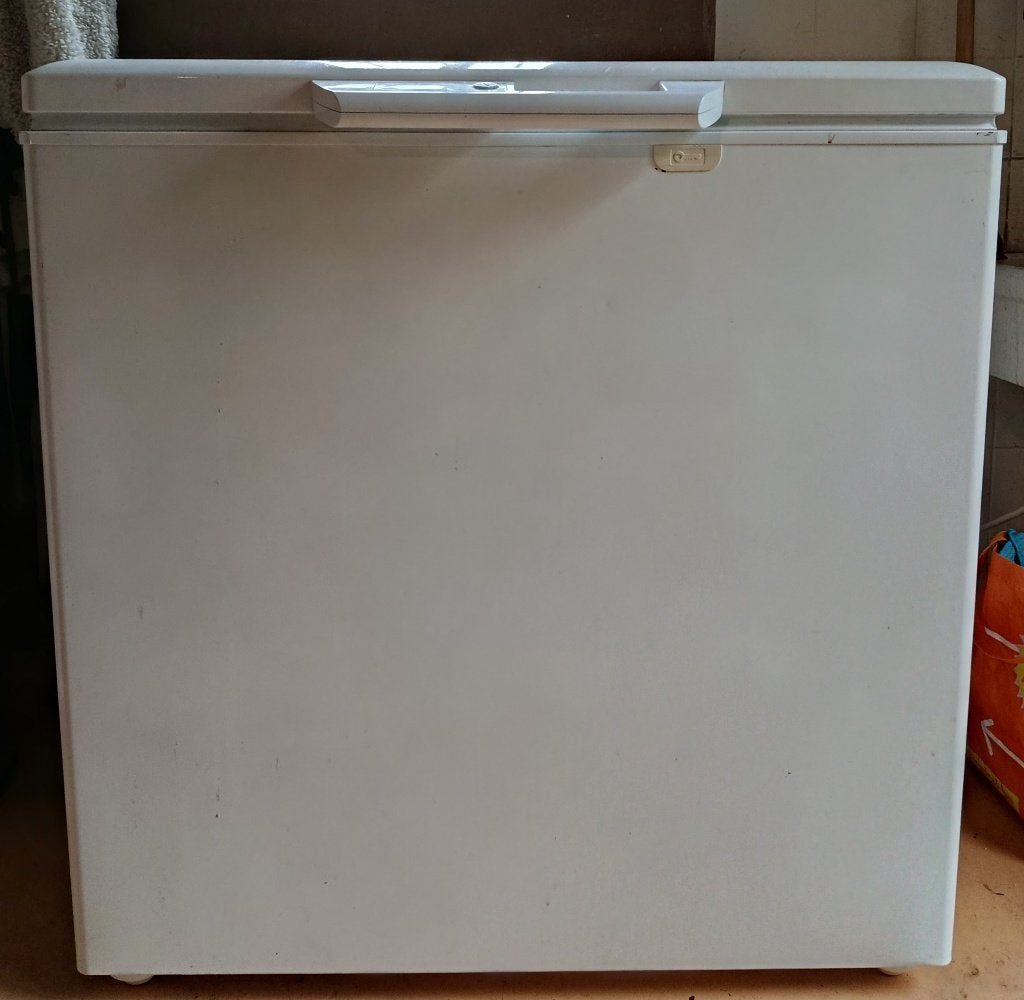 Diepvrieskist Liebherr 250 liter, Elektronische apparatuur, Vrieskist, Gebruikt, Ophalen, 85 tot 120 cm