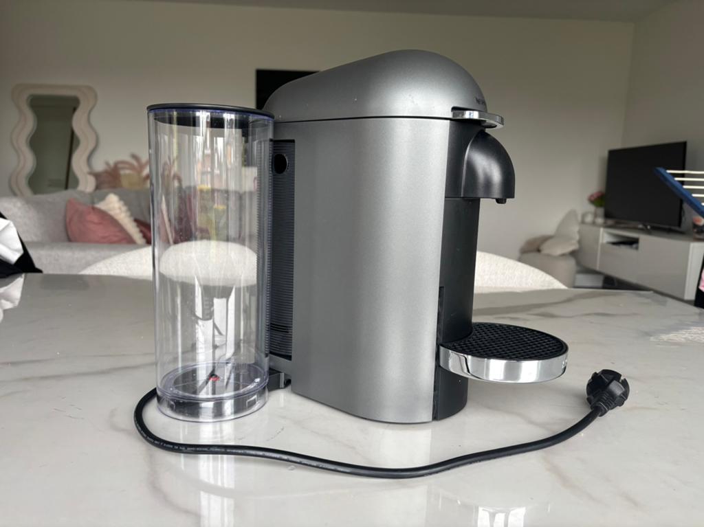 Nespresso Vertuo Plus, Ophalen, Zo goed als nieuw, Koffiemachine