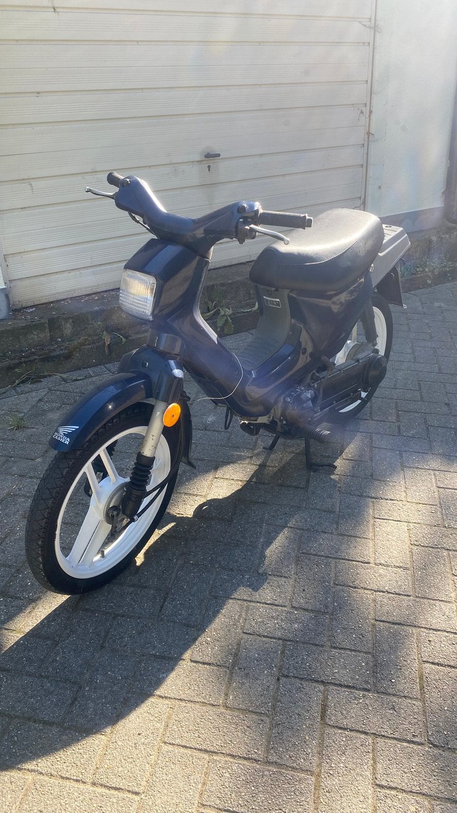 Honda wallaroo, Motoren, Ophalen
