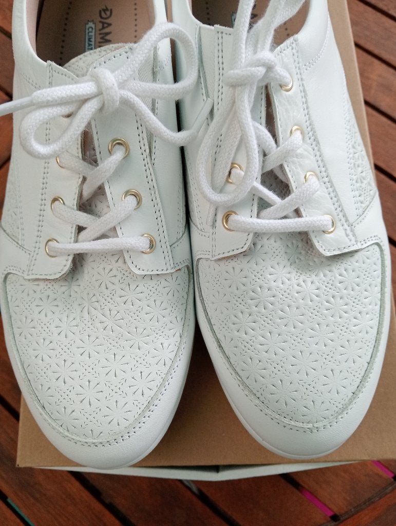 Chaussures d'été- baskets en cuir Damart, Neuf, Enlèvement ou Envoi, Blanc, Damart